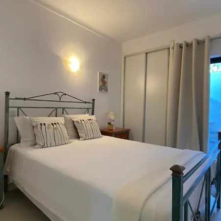 Apartmán Green Paradise T2 With Pool Rooftop